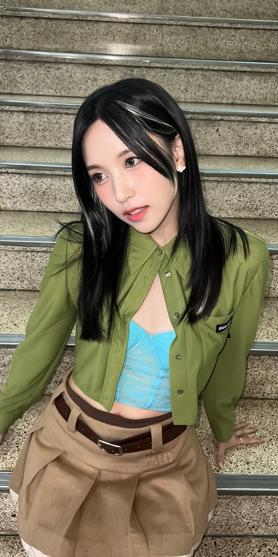 mina-twice-01.jpg